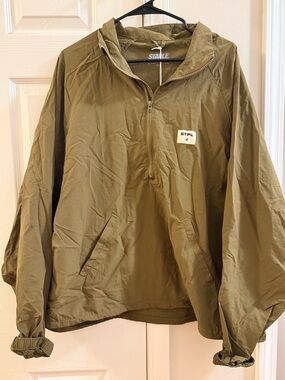 STAPLE - Men's Pullover Windbreaker Jacket - size Large - NWT